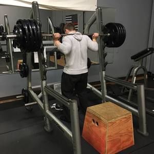 Meet your Posher, Dakota